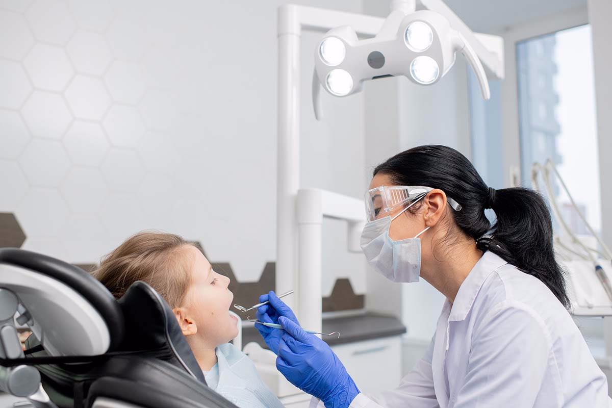 Dentist near Rolling Meadows